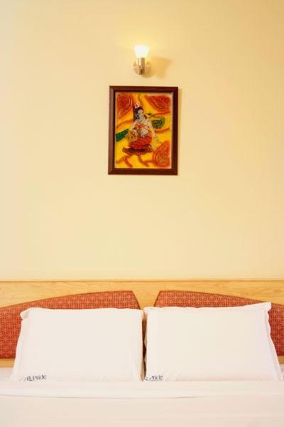 P R Pride Inn Pondicherry Dış mekan fotoğraf