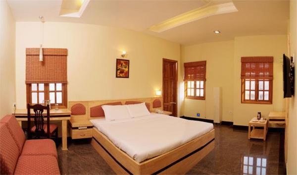P R Pride Inn Pondicherry Dış mekan fotoğraf